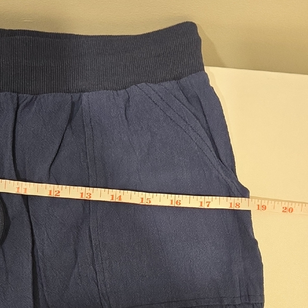 Puimentiua Jogger Pants - Picture 10 of 11
